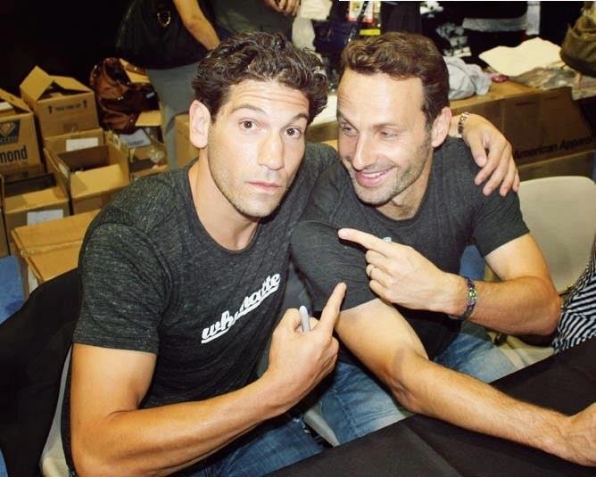 NomanTwd's tweet photo. RT for #AndrewLincoln &amp; #NormanReedus 
FAV for #AndrewLincoln &amp; #JonBernthal 

#TheWalkingDead https://t.co/tMWwRwJHMV