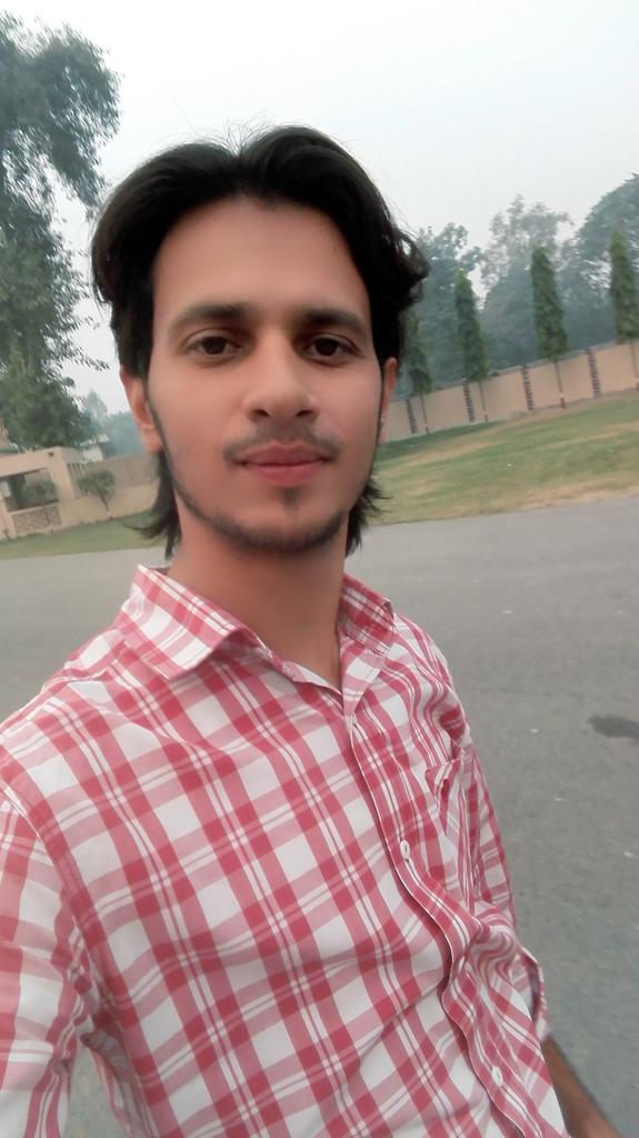 saadbinnaeem17's tweet photo. https://t.co/rFJhahKcYM