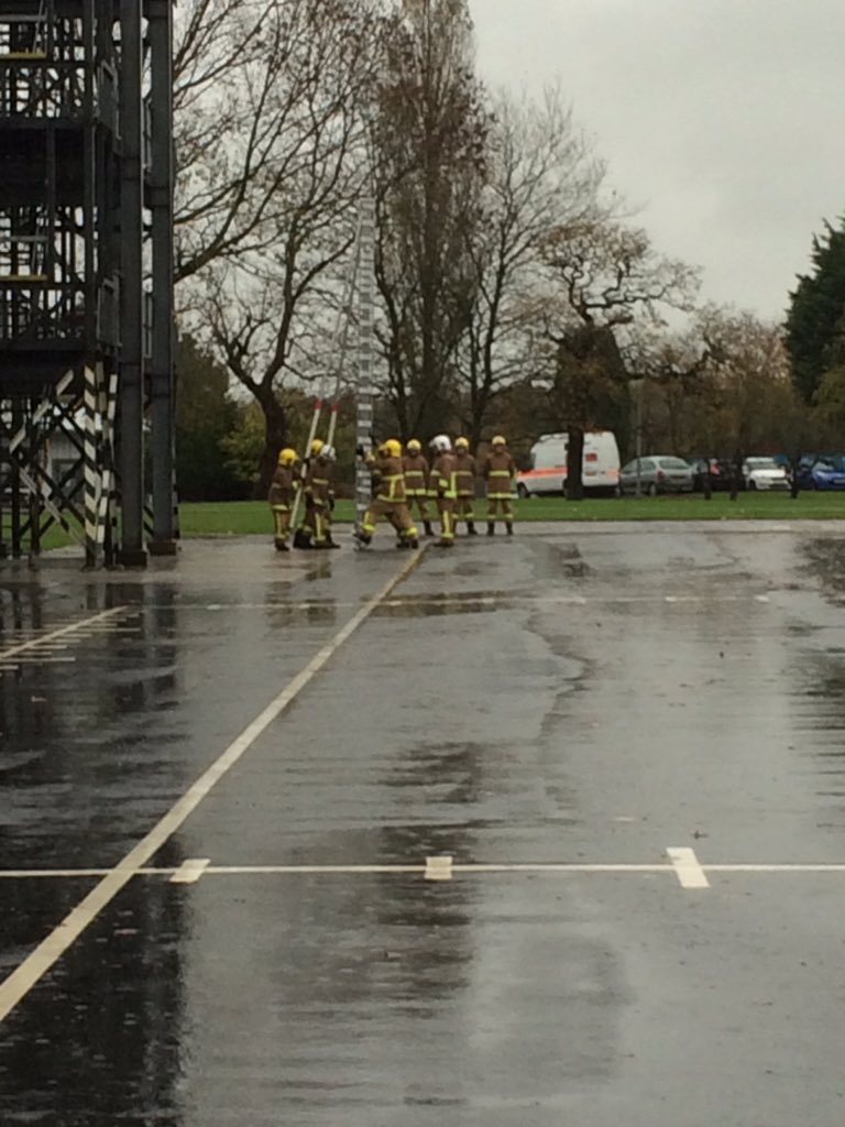 LfrsStc's tweet photo. RDS recruits day1 week2 intro 2 13.5mtr ladder lots of graft on display in terrible condition #notrainingnottraining https://t.co/UqffSRPaTm