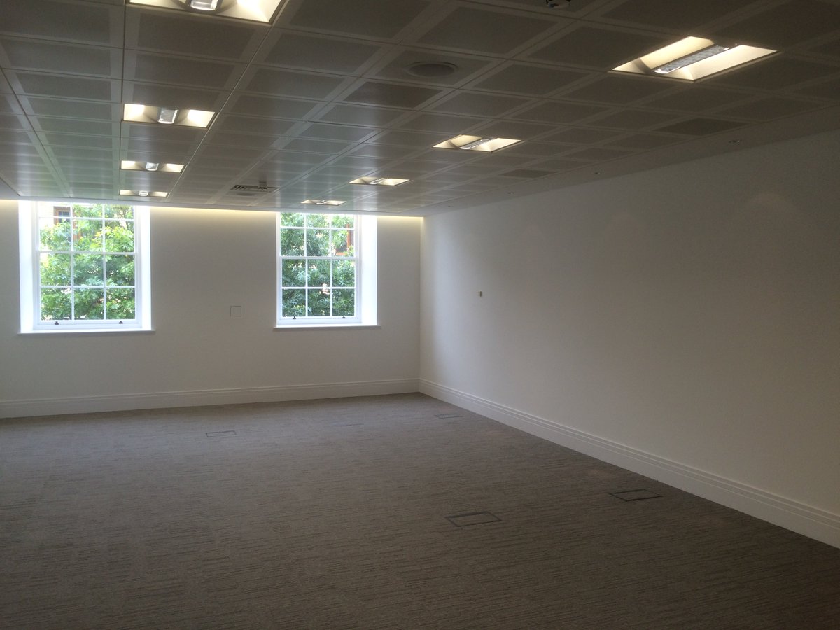 PAShopfitting's tweet image. Relocated Bulgari's UK head office from Sloane Street to Duke of York Square @Bulgariofficial #Shopfitting #Luxury