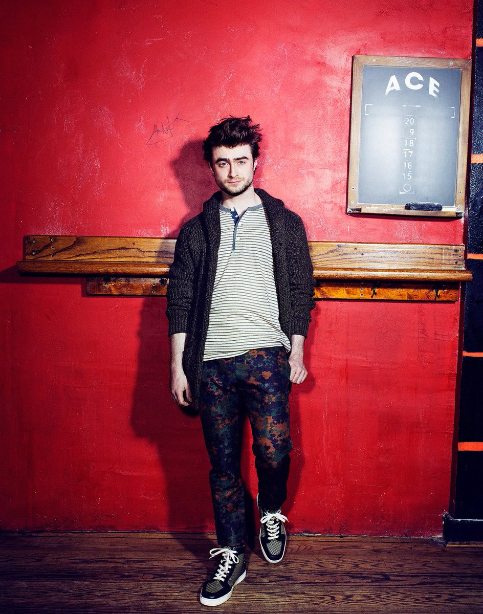 kinopoiskru's tweet photo. Дэниэл Рэдклифф в фотосессии для журнала Nylon #КПлюбуется https://t.co/EoHmxmwxVZ