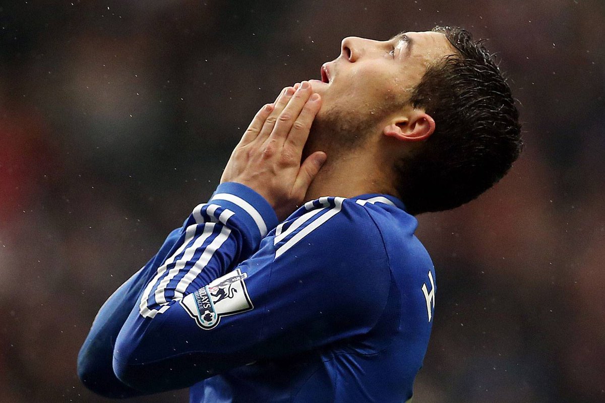 FootballFunnys's tweet photo. Goals this season:

Kieran Gibbs - 1
Eden Hazard - 0 https://t.co/TmOZSkpUbI