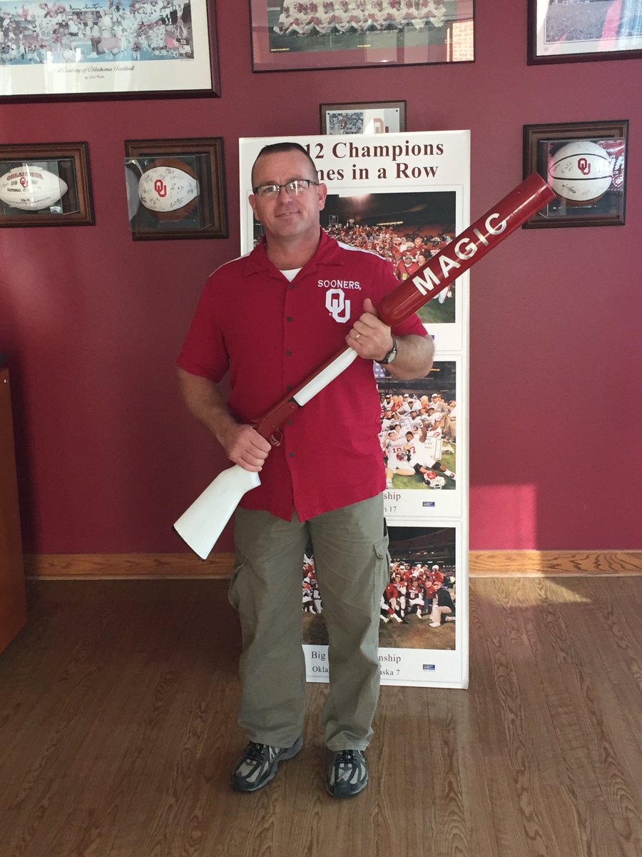 SoonerRewards's tweet photo. Congratulations to Jack Choate on winning a RUF/NEK Shotgun! Enter here to win: https://t.co/N5bM8scbPg https://t.co/0xPKU8kJIR