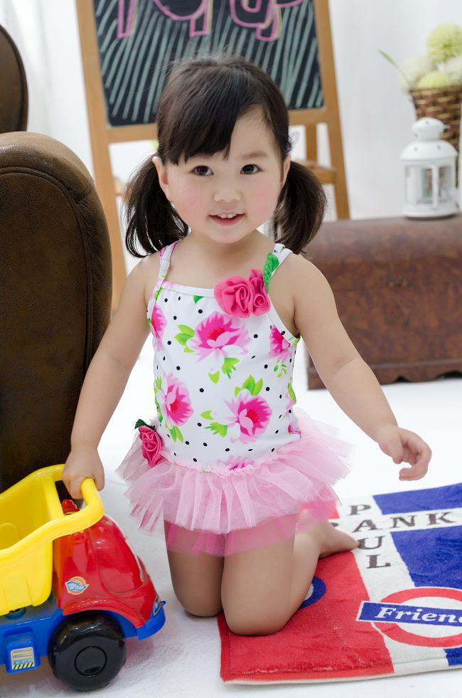 au_keep_x8db's tweet photo. 再再再入荷！！★花リボン&amp;シフォンチュチュフリル&amp;スイムキャップ付♪超可愛いシフォン重ねワンピース型花柄水着2点セット★キッズ 水着 女の子 ベビー 水着 子供水着 子供用 水着 .
https://t.co/TOWmMaCN6l https://t.co/zvPeTLvFkI