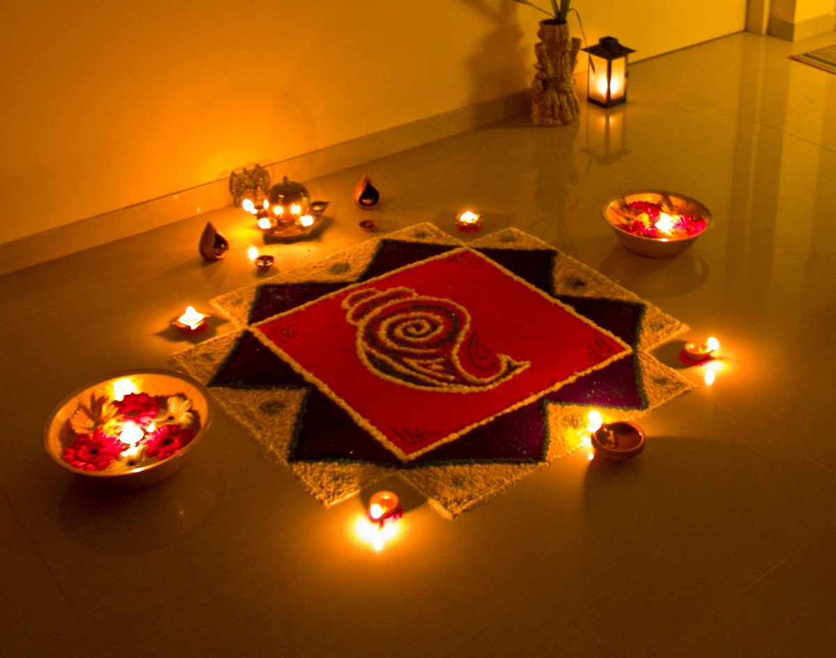 It's the time to #Diwali #lights #rangoli #festival bit.ly/1PkHf5U