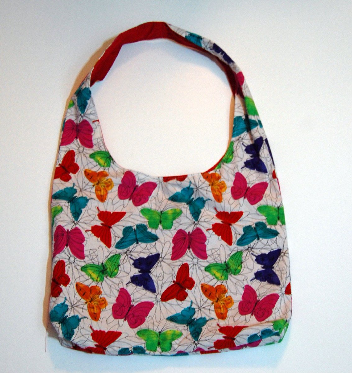 NoveltyThreads's tweet photo. Butterfly purse, shoulder bag, hobo, slouch bag, novelty purse, b… https://t.co/vimqw1pTNC #handmade #NoveltyThreads https://t.co/wc0CEVdY43
