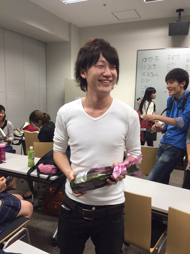 hesslit13's tweet photo. 「ちぇんくん、たかざわじゃなくてたかさわっすよ〜」 https://t.co/S1gjhYOr0r
