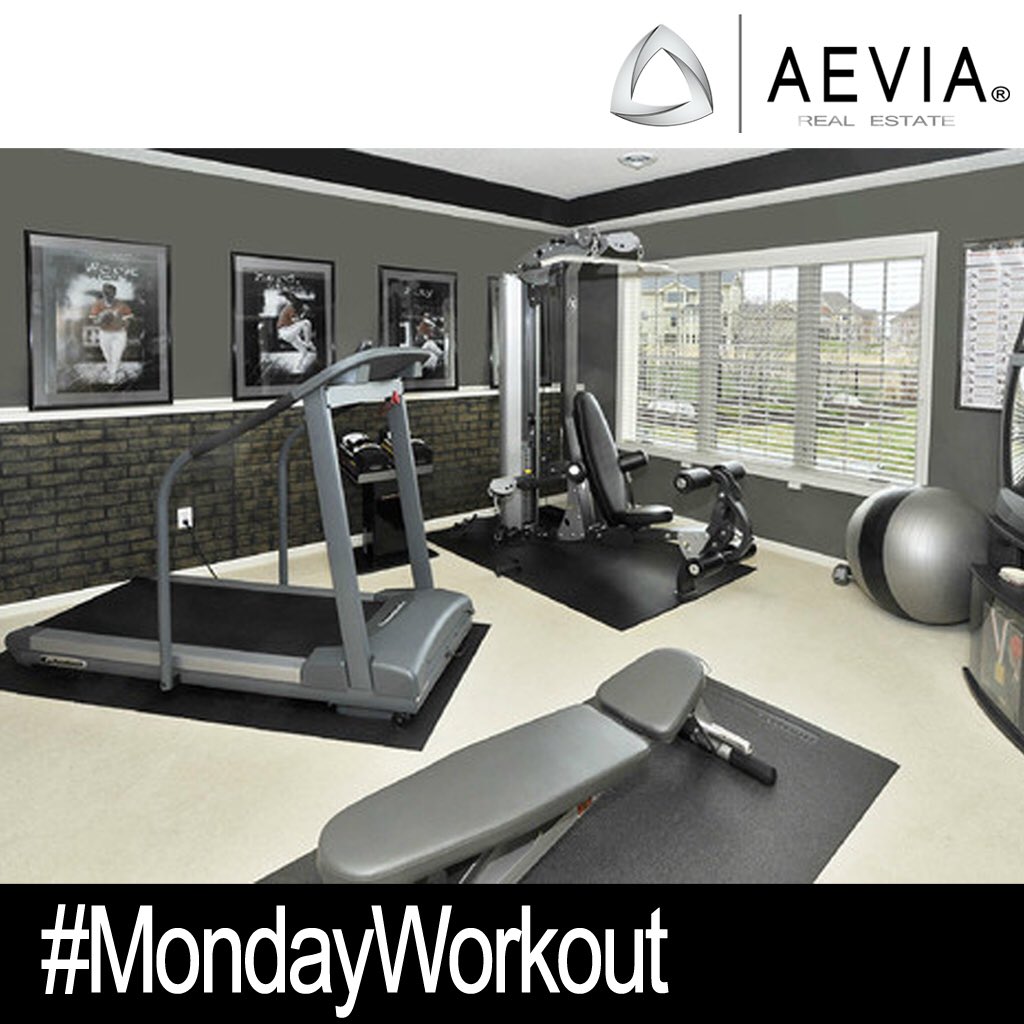 AEVIAmx's tweet photo. Power up your week with a #MondayWorkout! 💪😉👌  #workout #FelizLunes #mondaymotivation #LlegaLejos #HappyMonday https://t.co/fPcrsuqV8x