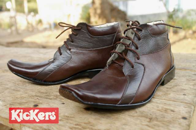 BANDOENG SHOES tweet media