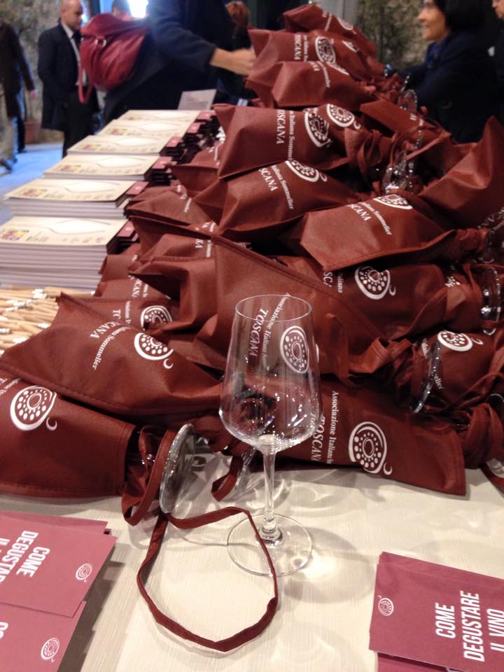 LegambienteBas's tweet photo. #plasticafree all'evento @Federcuochi con #LavapiattiMobile @ElectroluxProIT @ConilSud https://t.co/BaixzSBhrl https://t.co/iBQAHxLjee