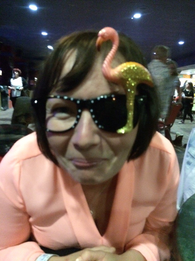 2Uniquedance's tweet image. Dead ant lol @EncoreWeekend