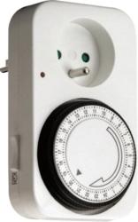 arnaduga's tweet image. Ceci est un #programmateur... Les hommes/femmes qui créent du code informatique sont des #programmeurs, #paspareil