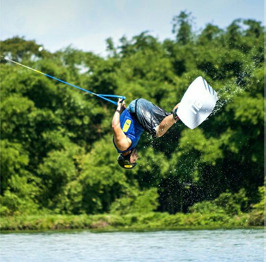 NWakeboard's tweet photo. Findi bombou no Cable Wakebrothers GO! Iradooooo 🤘🏻🔝🇧🇷👏🏻 #navis #wakebrasil #wakenavis #wakebrothers https://t.co/bQCRXhmWoE