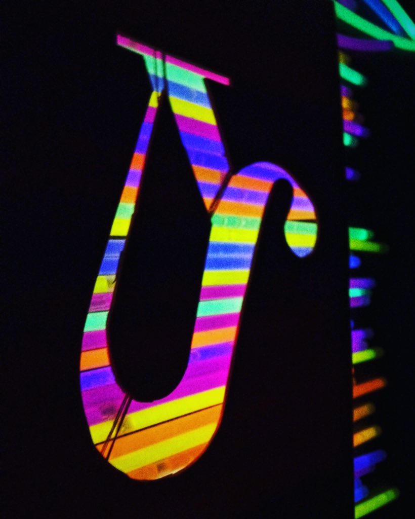 JessR_24's tweet photo. Glow in the dark typography of the new letter 'nang' #glowsticks #nang #graphicspca https://t.co/ykczipc5iO