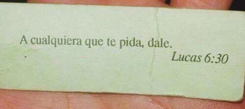 SantiVatt's tweet photo. Si necesita reggeaton? https://t.co/O9K4YaQn3n