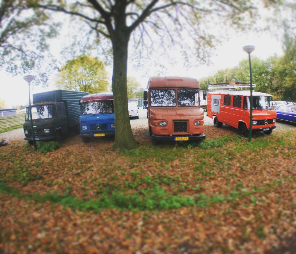AFireStation's tweet photo. Found this cool photo, not mine Parking fun! #mercedeslife #508d #407d #508ups #408 #mercedes #vanlifers #vanlife #… https://t.co/ZAqSg1Iu7P
