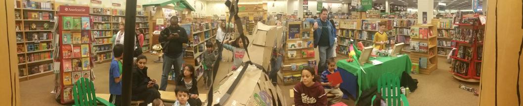 Kit_Rex's tweet photo. @MakerShed @BNBuzz we loved chasing kids around the store in our #kitrex #dino costume. Everyone had a blast! https://t.co/6UHg1AgOcp