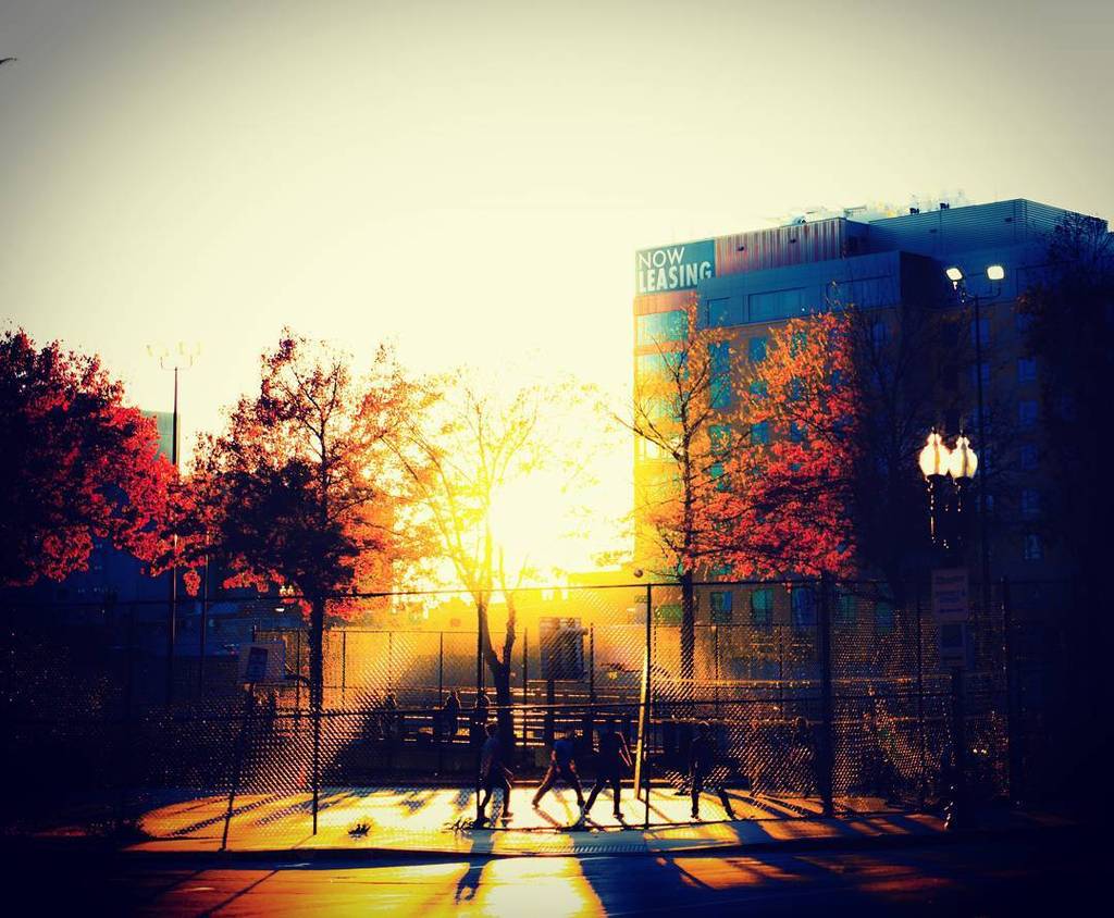 FOR_MediaCollab's tweet photo. Play. https://t.co/SyIzK8mLsg https://t.co/f9kkVpVQOT