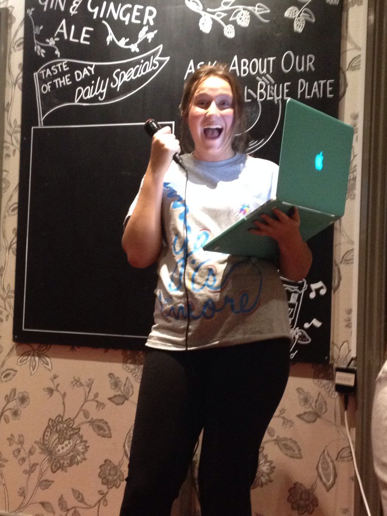Bethan_e4l's tweet photo. Tonight's quiz night host Aimee !! 🙏🙌👍 @GracecE4L  @Engage4LifeUK @NCS https://t.co/KynuUMglP8