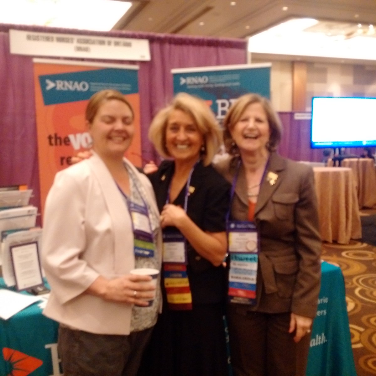 DorisGrinspun's tweet photo. With @AfafMeleis @STTI #STTIVegas2015 where #KnowledgeMeetsAction! Dr. Meleis new boon Theoretical Nursing is #FAB, https://t.co/ydoGLxitJj