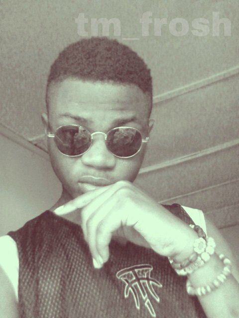 tm_frosh's tweet photo. @BrymOlawale bros U are doing good ma bros#New_N&amp;B artist nd I also do folk also...please bros https://t.co/hrBH9mTxmi