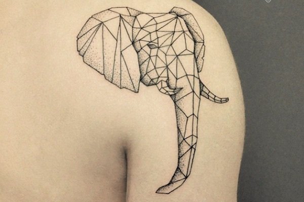 hamishbode's tweet photo. When I see geometric tattoos, it's hard not to see terrible topology... #gameart @polycount https://t.co/lQS2sXq3PA