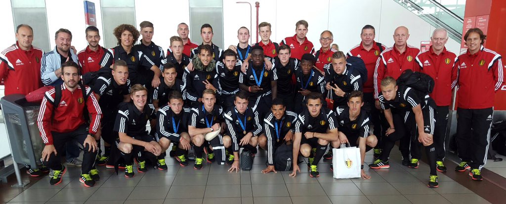 RoyalBelgianFA's tweet photo. Back to Belgium! Happy to carry our bronze medals with us ;-) #U17WC #MundialSub17 #FIFACMU17 https://t.co/LgaS8b0Giz