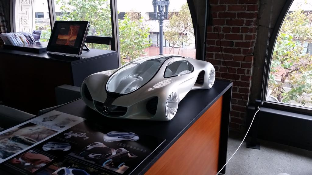 ITMNaas's tweet photo. The Mercedes Benz Biome concept car modelled and designed using #autodek software. @autodeskgallery https://t.co/jjVOUnCjHS