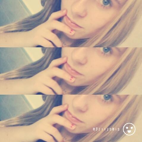 DeppEloise's tweet photo. Give me love https://t.co/9qPvpiW4Z5