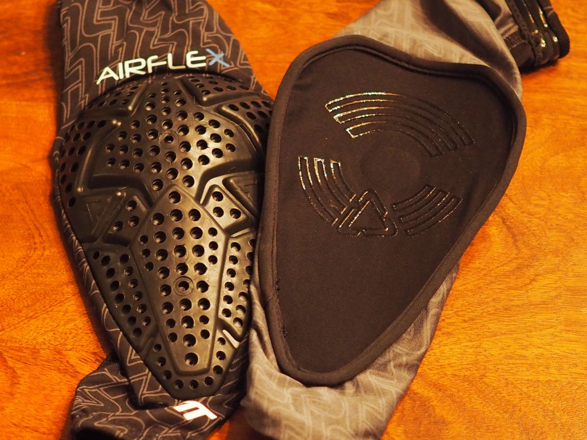 officialleatt's tweet image. Our Airflex knee and elbow guards get the shakedown by @nsmb. #protectionredefined buff.ly/20HIr7d