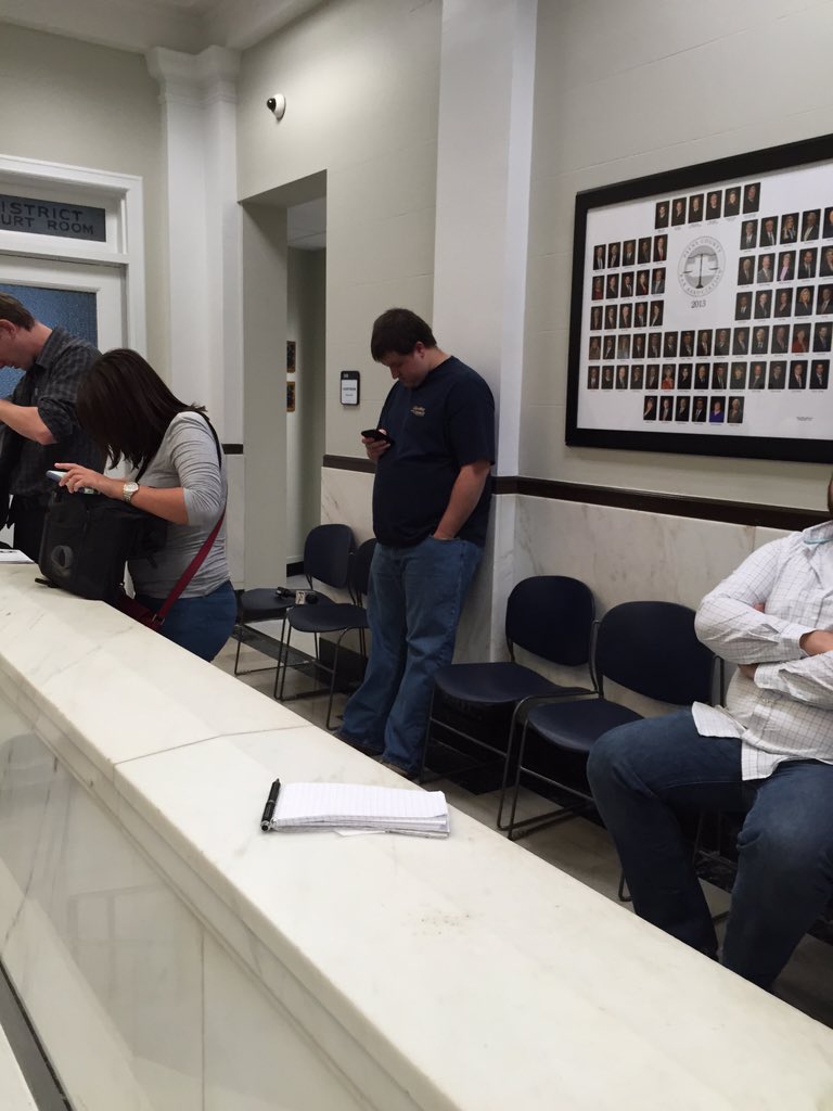 TcoleSNP's tweet photo. Jesse Gaylord, Adacia's boyfriend, waiting outside the court room for the hearing to start https://t.co/MyxHOpaCAO