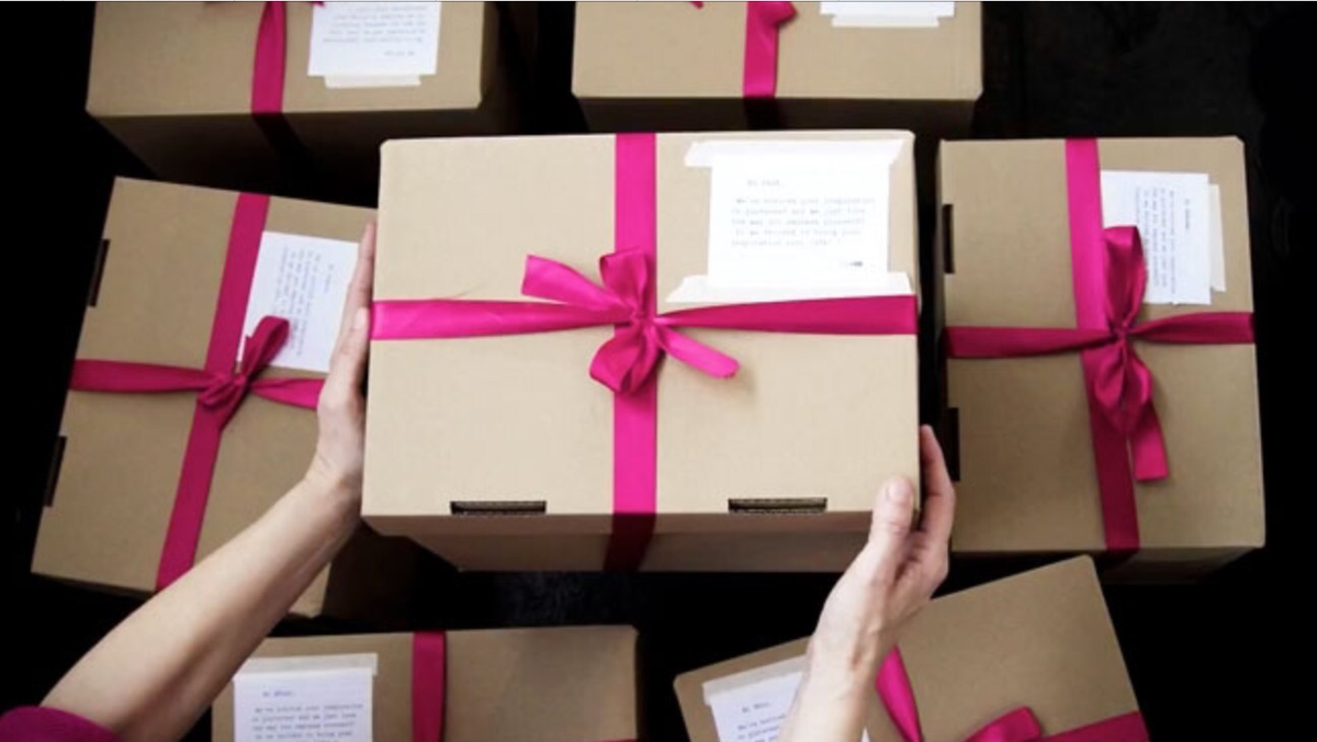 CompuNetworking's tweet image. Secret Sisters Want To Take Your Money. The benefits of a global world bit.ly/1Mgk3zV