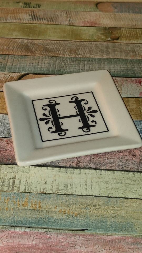 EtsyRockingJay's tweet image. Ring Dish, Ring Dish with monogram, Personalized Ring Dish, Wedding Gift… etsy.com/listing/247533… #Etsy #RingStorage
