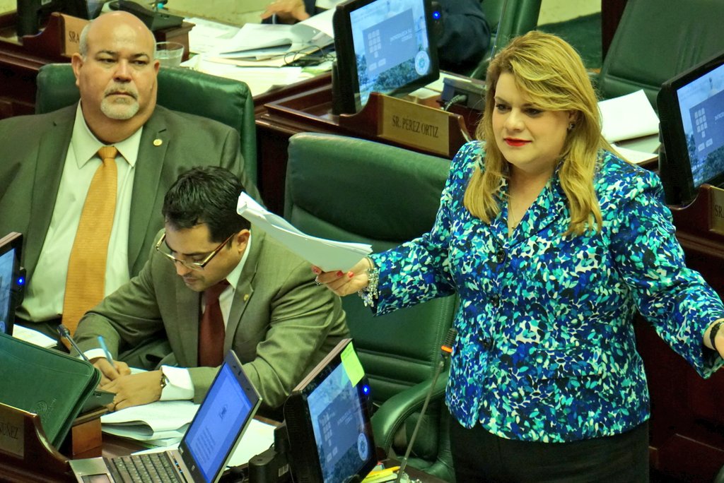 JGOEsFuturo's tweet photo. @Jenniffer2012 El #PC2717 no tiene estudio q valide ahorros ni el impacto fiscal por las liquidaciones de licencias. https://t.co/zmSUJd6Xa1