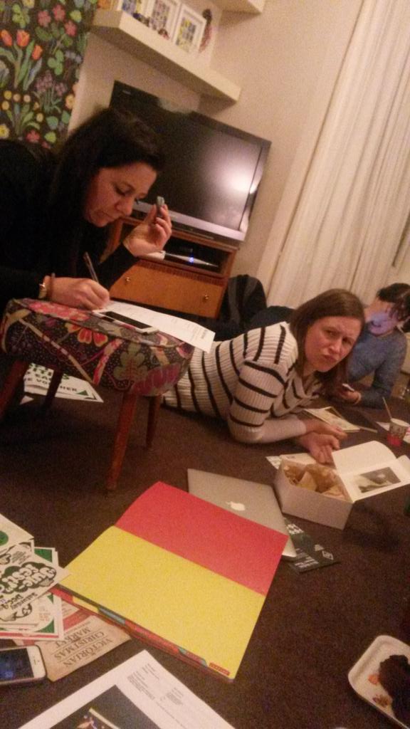 Julefest2014's tweet photo. #julefest2015 planning meeting with @betsyheaven @emmaandrews1979 and #Gløgg 🎅🍭🍬🍷🍰 https://t.co/bN1JOCO22n