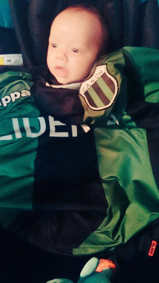 gimenavascon's tweet photo. Tíos no pasa nada! El Verde Siempre va a ser de primera.  @Viturrosergio #tiorodri https://t.co/9WKxhjzp6C