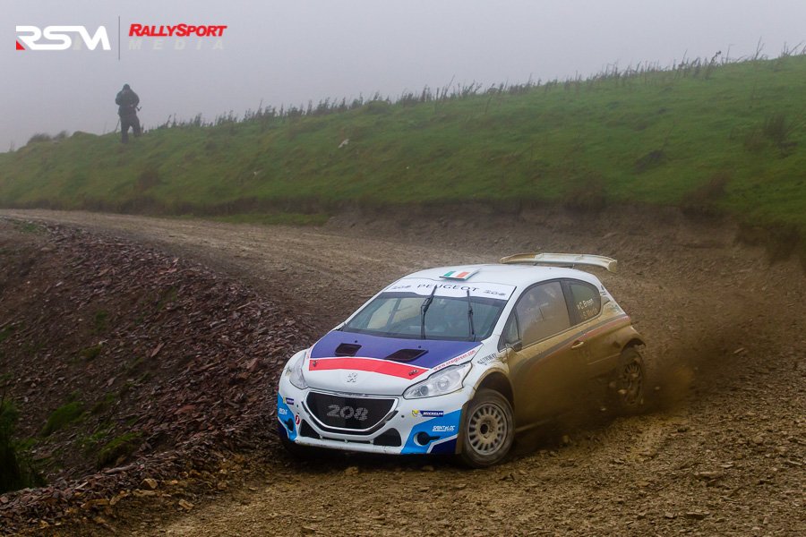 ChrisRallySport's tweet photo. From one of the #madphotographers in the wet to @Craig_Breen I hope you stayed dry......we didn't ;) #goodluckcraig https://t.co/uvFHbXAVks