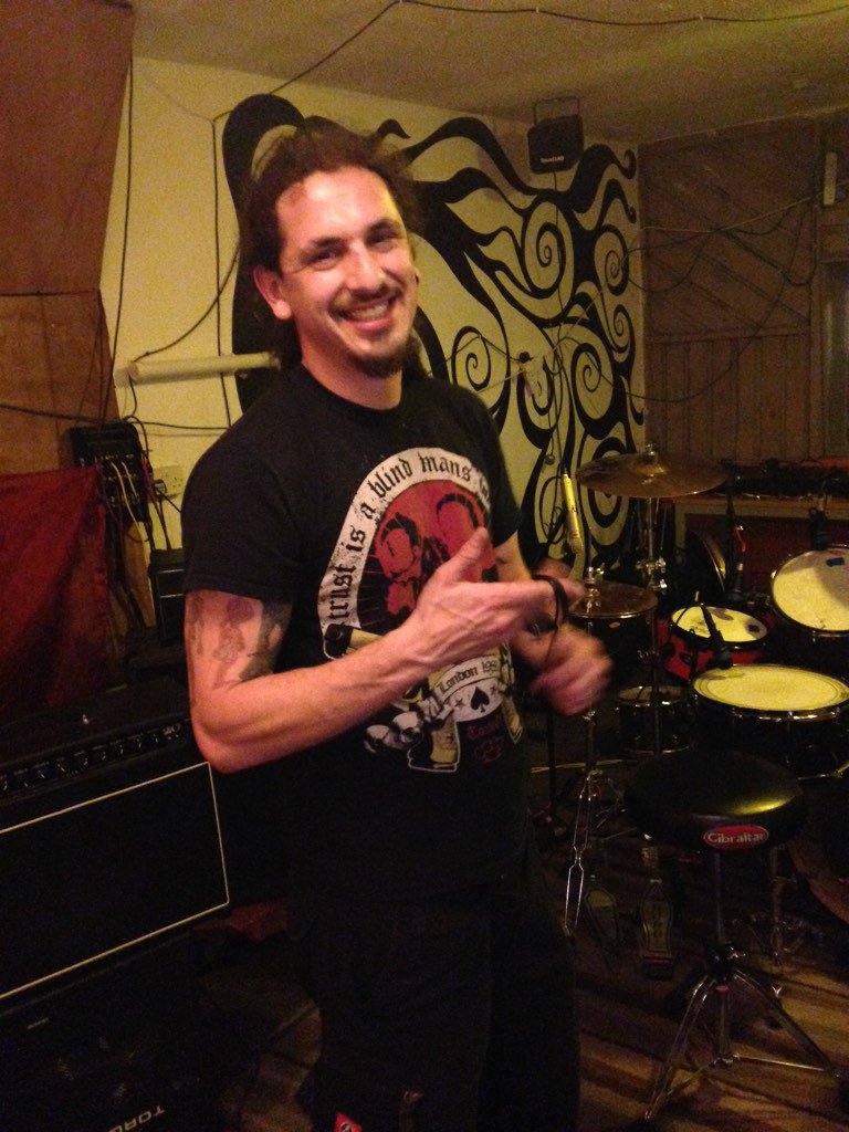 OneZeroOneUK's tweet image. Awesome recording session with Pizer. Wait till you hear what he has created!!!