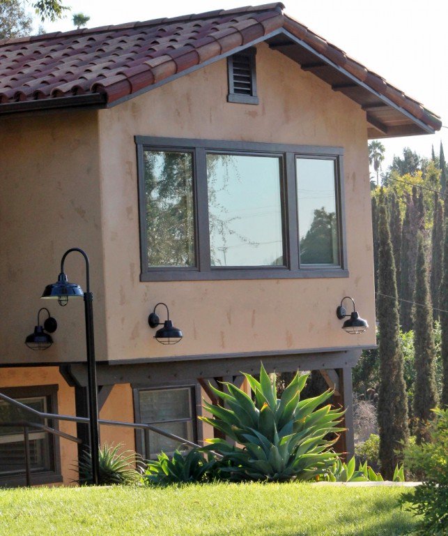 barnlight's tweet image. This California hacienda needed some outdoor lighting! &amp;gt;&amp;gt;&amp;gt; blog.barnlightelectric.com/featured-custo…