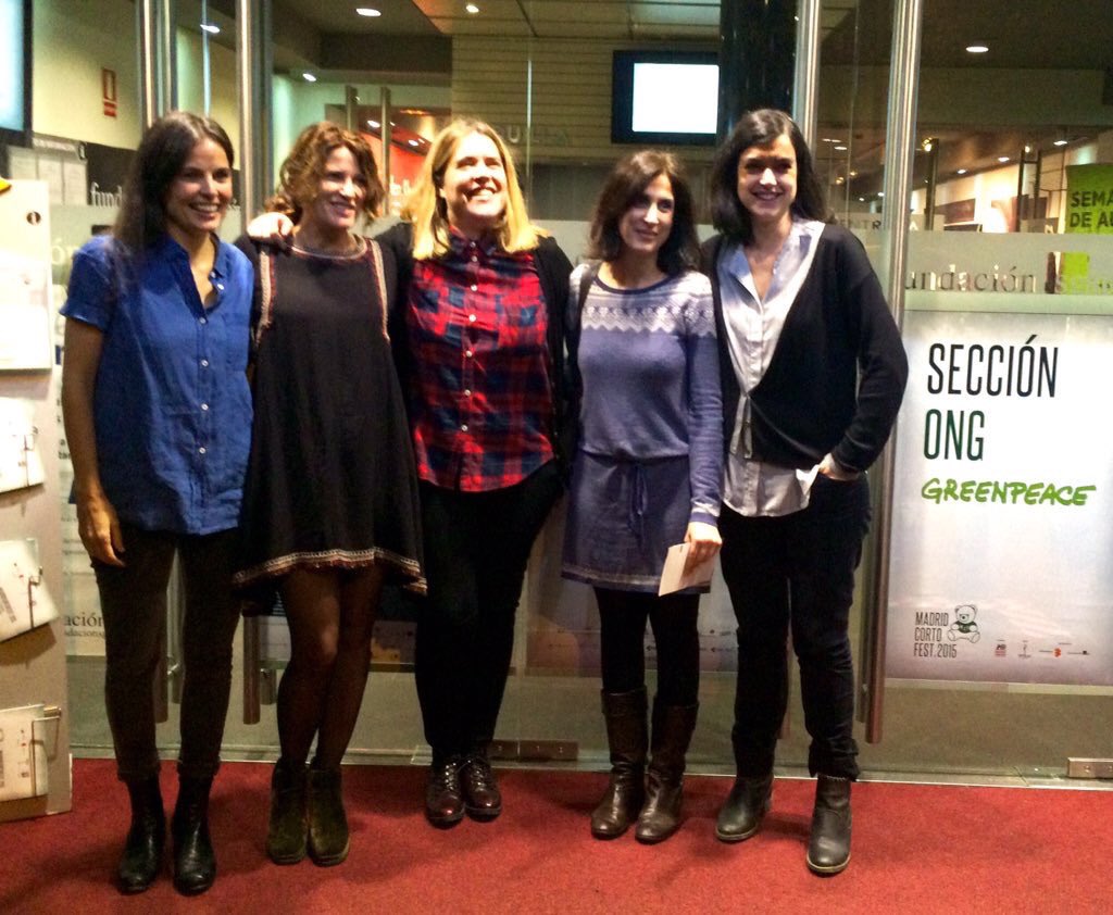 SOMOSANAYISTAS's tweet image. @greenpeace_esp y una siempre solidaria #ElenaAnaya  @madridcortofest presentan esta noche en Madrid #BackIce