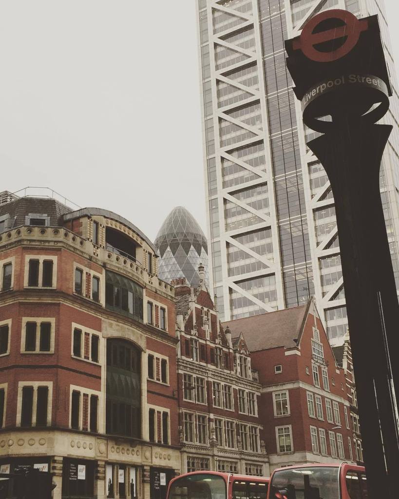 DavidHender's tweet image. Great time in London over the weekend. #london #gerkin #liverpoolstreet #redbus #england #network #rainyday #archit…