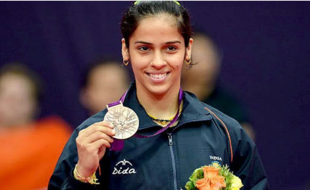 Pinank141192's tweet photo. @StarSportsIndia #UnPuzzleSaina Posing with Olympic Bronze https://t.co/6Rv34Lr9tN