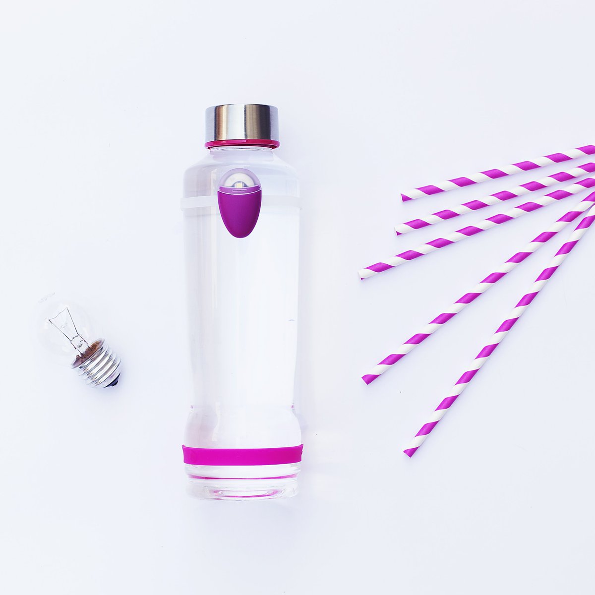 Pink isn't just a color, it's an attitude! #MileyCyrus #tech #gadgets ulla.io