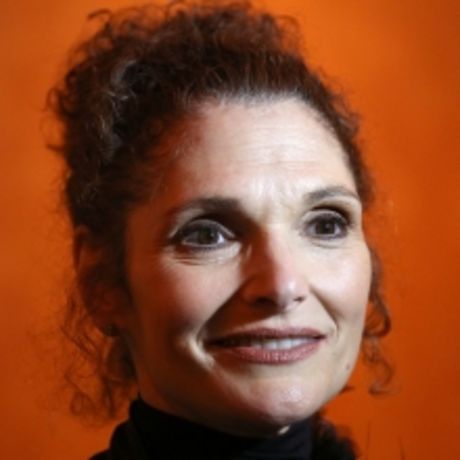 Happy Birthday, Mary Elizabeth Mastrantonio!! 