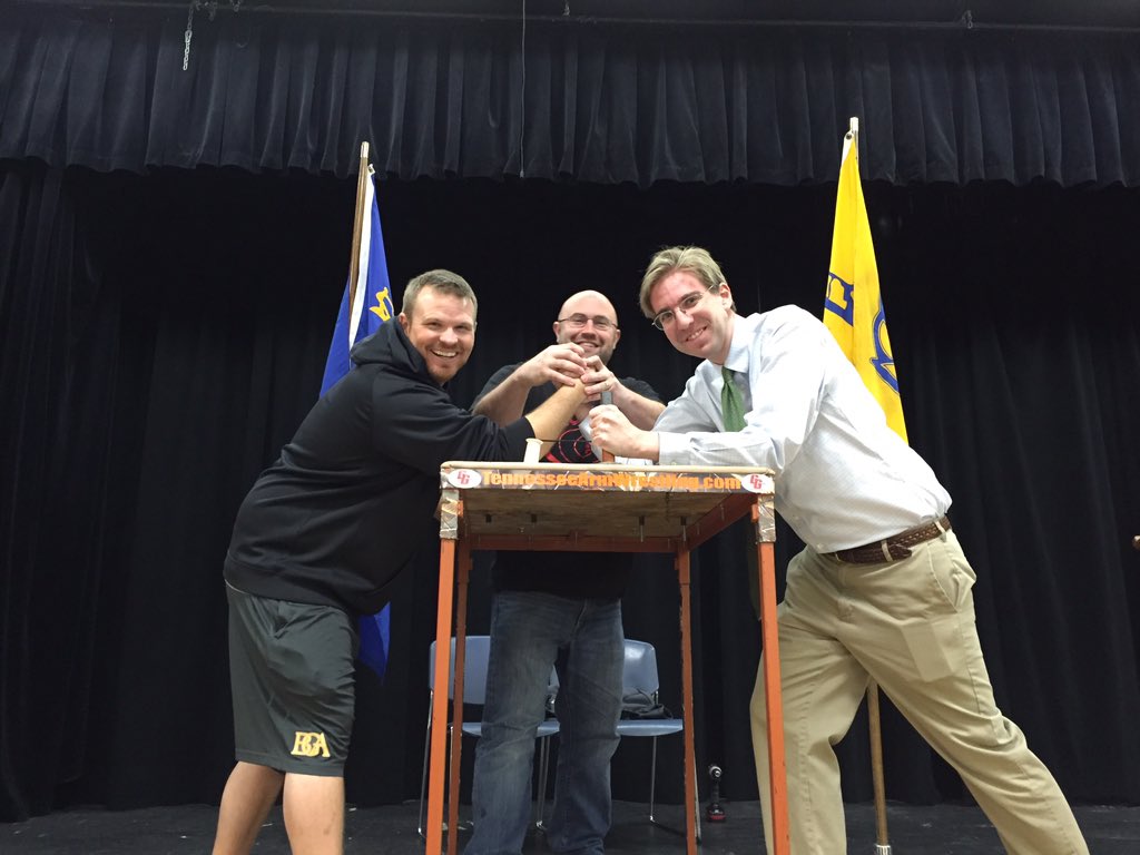 GulleyGrip's tweet photo. Good times @BGAwildcats annual Greer vs Plato ArmWrestling tradition. Event dates back to 1935!#GoBGA @CoachEaves https://t.co/GunQ4Hvksw