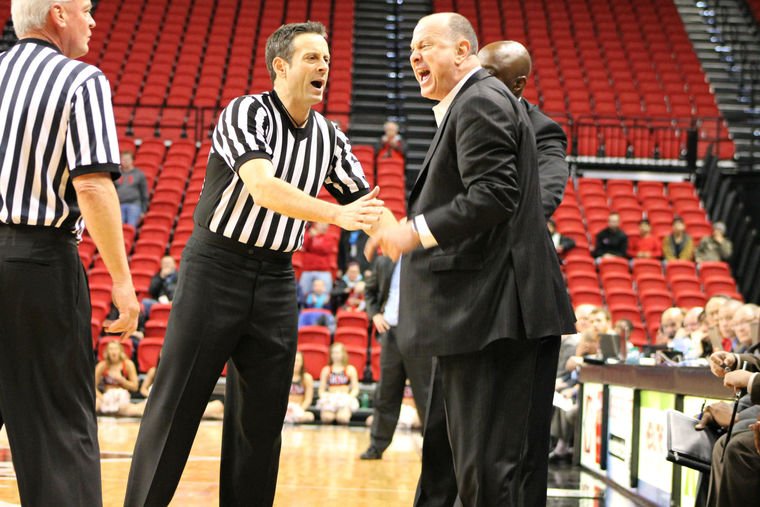astateherald's tweet photo. Men's Basketball Head Coach John Brady Resigns >> https://t.co/2qoSskFSmU #astateherald @ASUHeraldSports https://t.co/8kyy1x2kIB