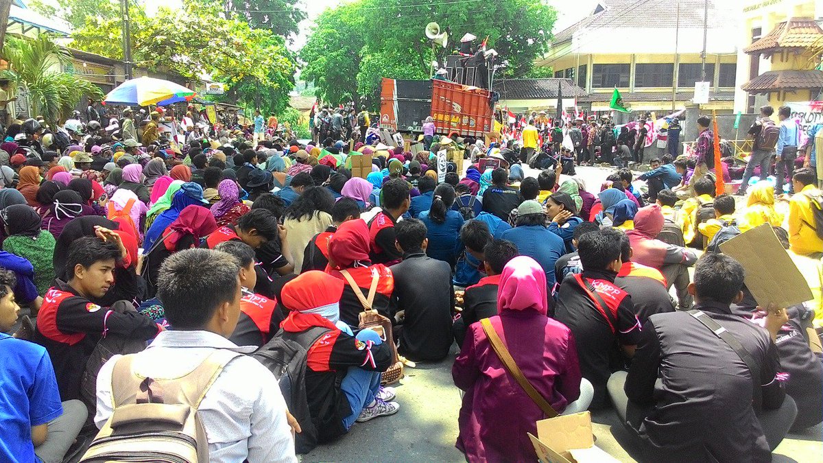 Permalink gambar yang terpasang