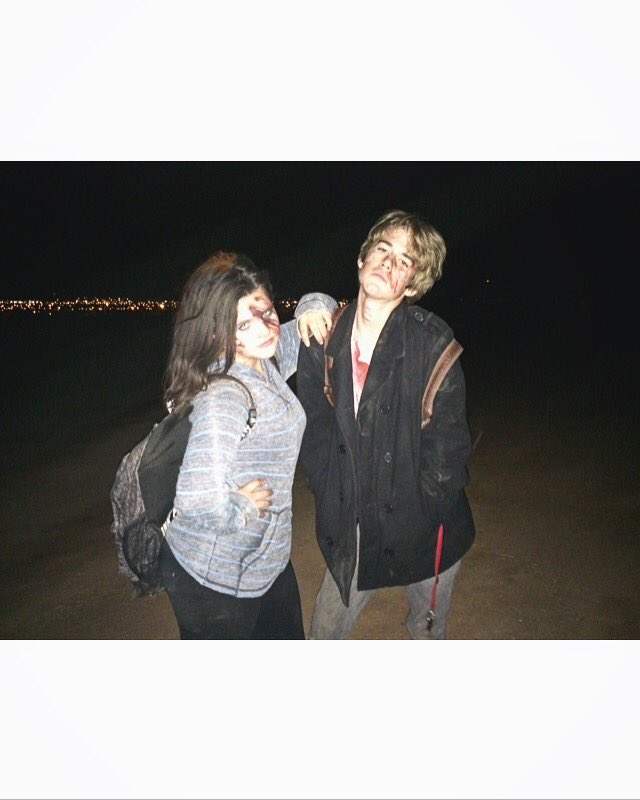 nyctophiliajayx's tweet photo. I miss 😭 #OctoberComeBack
#JadenB #CambriaP https://t.co/G8PDJqCsxM