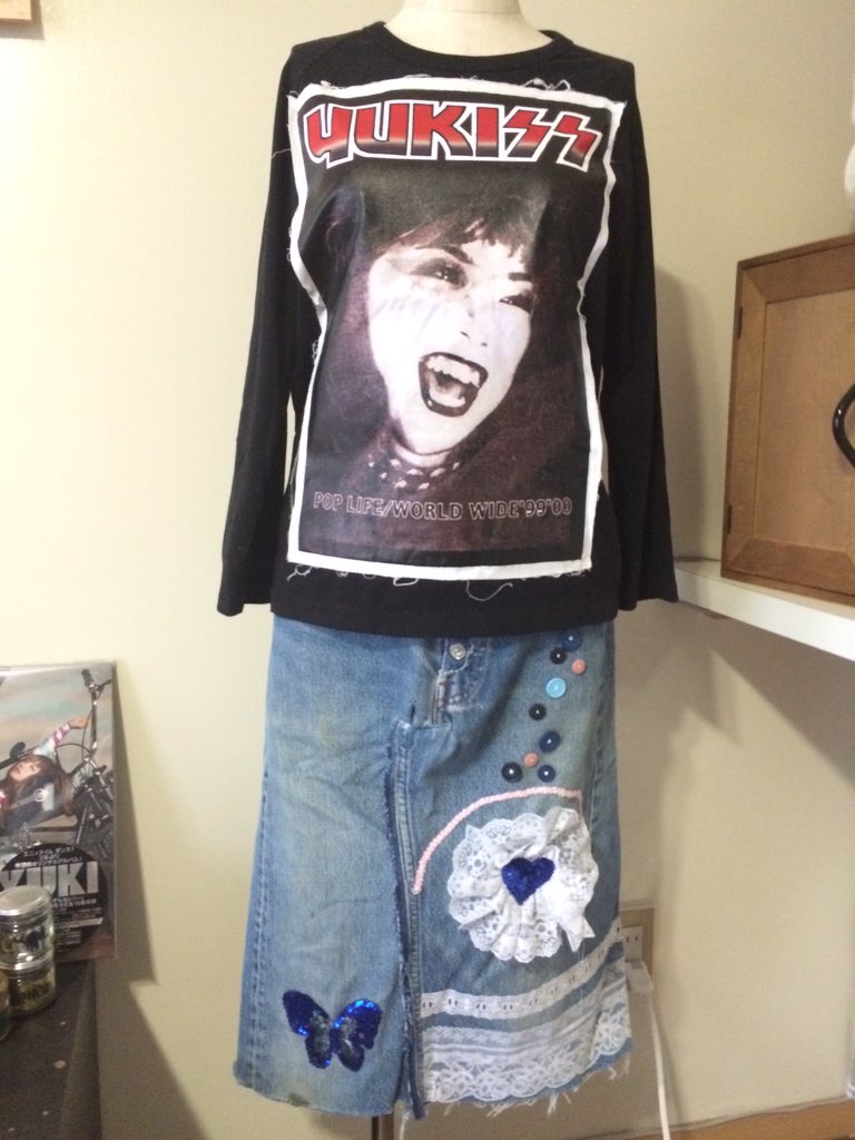 拡散希望】私の画像を勝手に使用してYUKISS Tシャツをヤフオクで売って