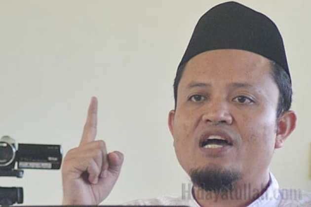 gemparmunas4's tweet photo. Ust. Nashirul Haq, Lc, MA. Ditetapkan sebagai Ketua Umum Hidayatullah dalam #munas4hidayatullah di Balikpapan. https://t.co/Ffyxk5Qubm